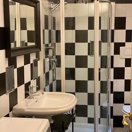 Ihg S.tommaso Apartment